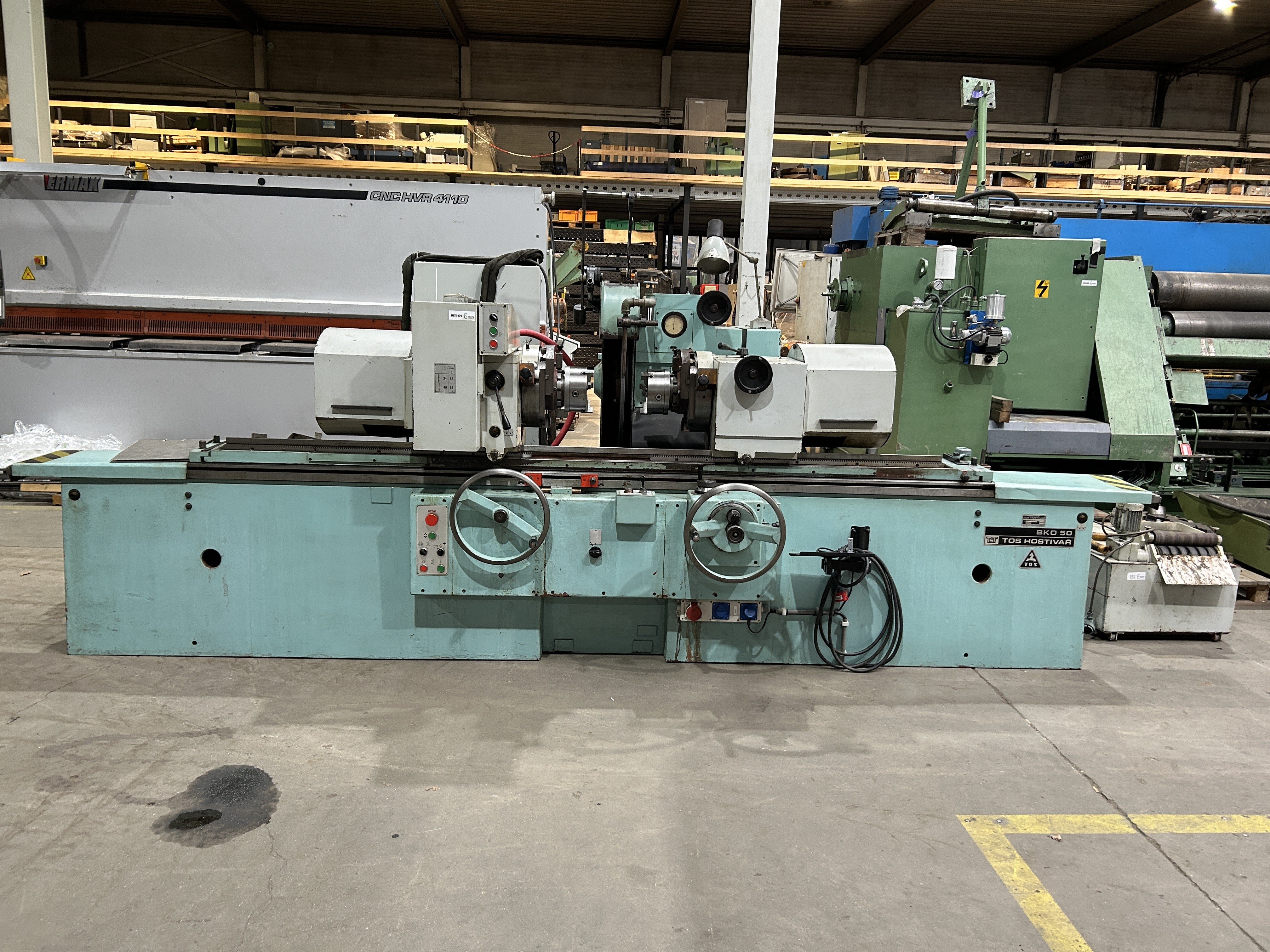 Used cylindrical grinding machine