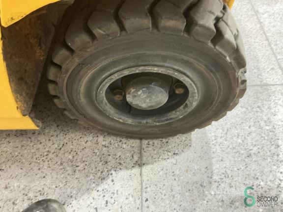 Jungheinrich EFG 320 WKH8.832 20 15941