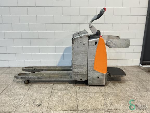 Still EXU-SF20 WKH9.392 7 16692