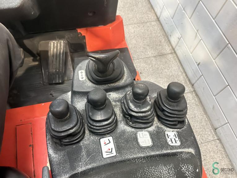 Toyota 7 FBMF 20 WKH9.422 46 16735