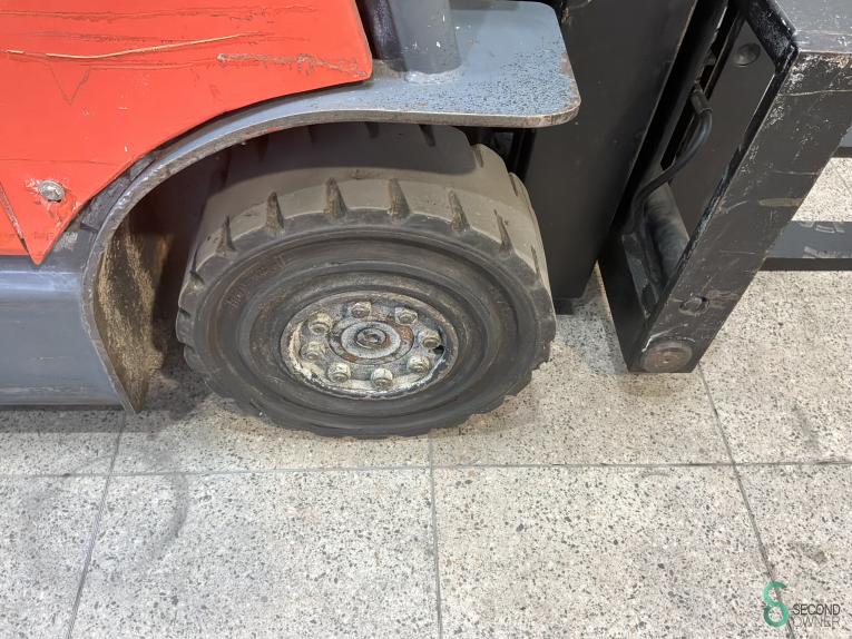 Toyota 7 FBMF 20 WKH9.422 60 16735