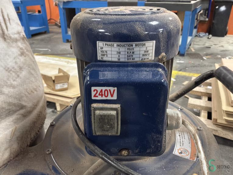 Charnwood HOU10.450 14 17995