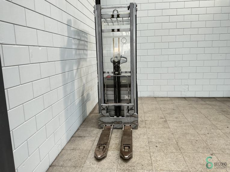 Still EXV-SF14 WKH10.577 36 18151