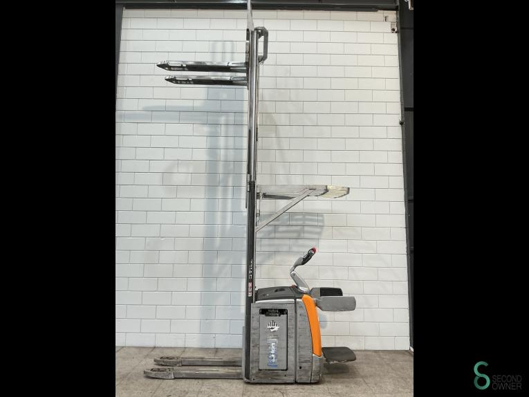 Still EXV-SF14 WKH10.577 39 18151