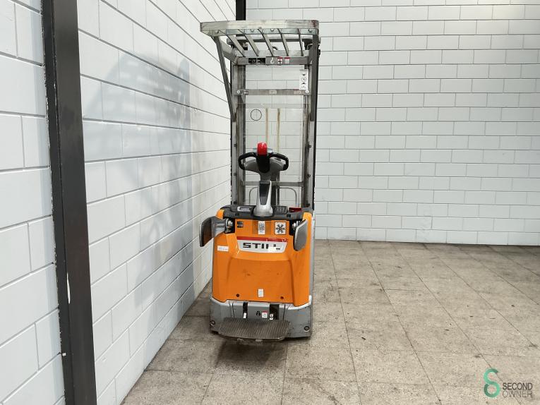 Still EXV-SF14 WKH10.577 37 18151