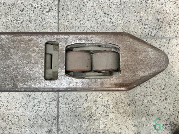 Still EXV-SF14 WKH10.577 16 18151