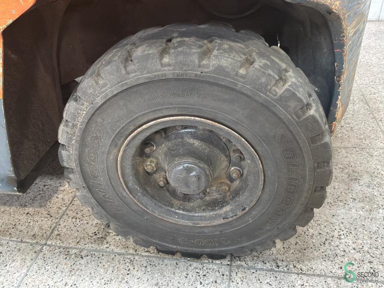 Toyota 02-5 FD 20 WKH9.157 49 16431