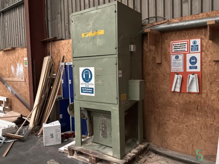 ECS HOU10.452 23 17998