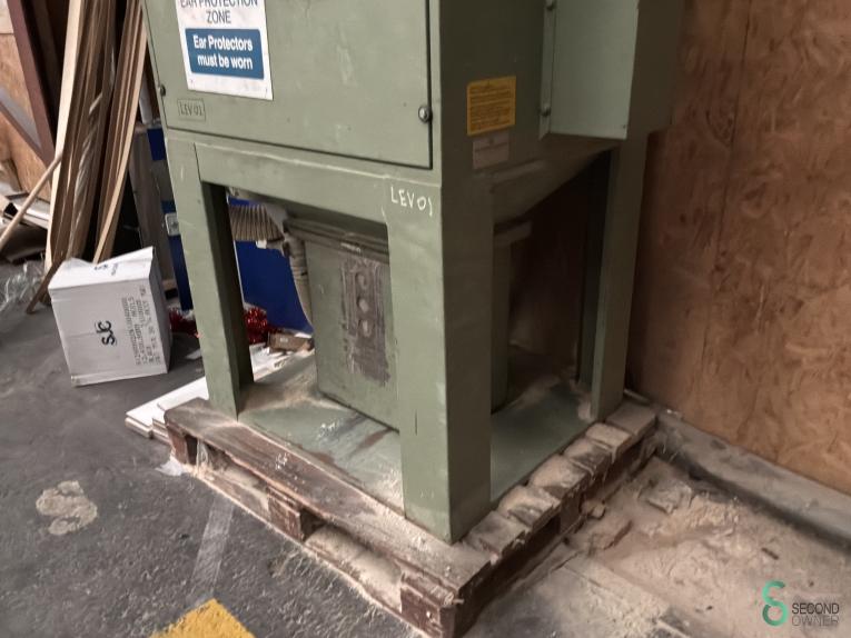 ECS HOU10.452 26 17998