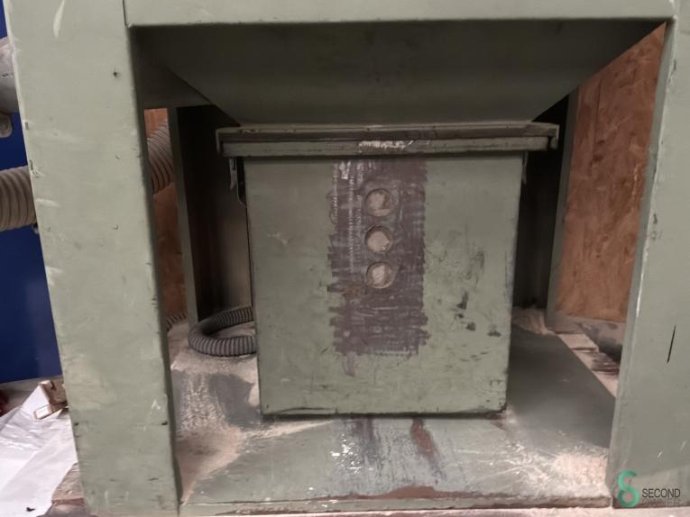 ECS HOU10.452 31 17998