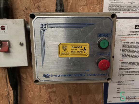 ECS HOU10.452 8 17998