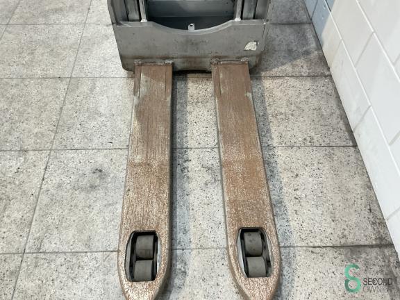 Still EXD-S20 WKH10.520 5 18078