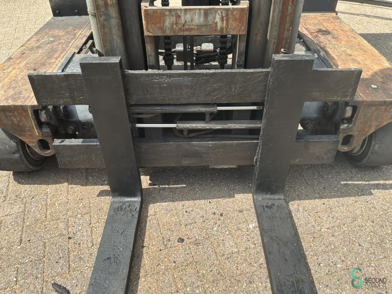 Combilift C4000 WKH10.402 22 17937