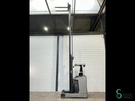 Still FM-X17 WKH10.031 8 17484