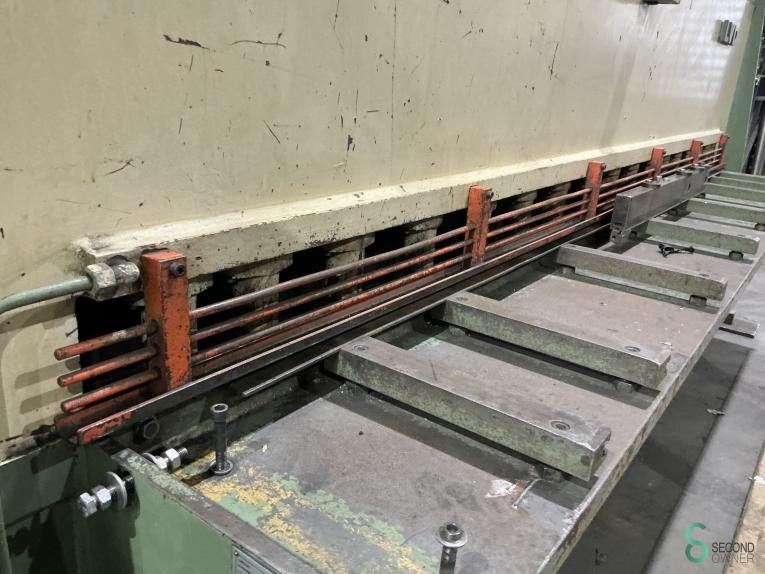 LVD HSL 3100x6 MET9.727 31 17135