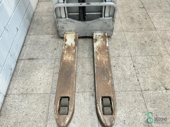 Still EXD-S20 WKH9.913 3 17338