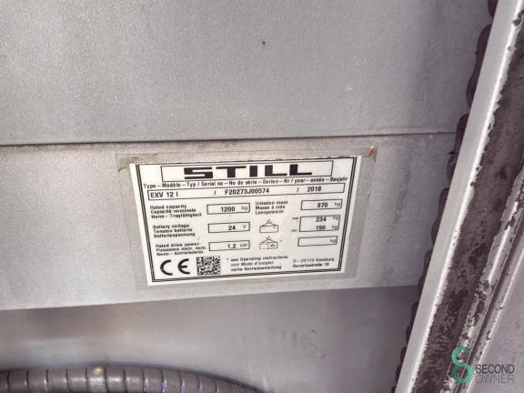 Still EXV12 WKH8.698 9 15775