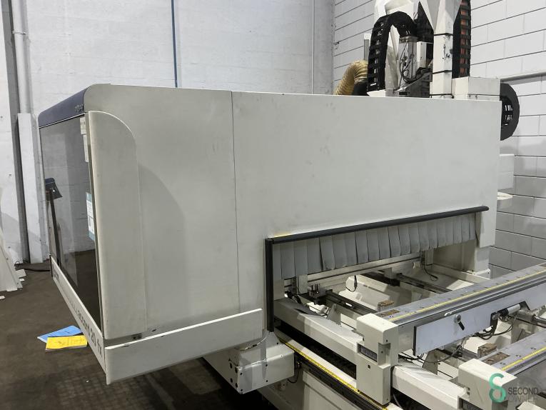 SCM Accord 20 FX HOU10.239 285 17725