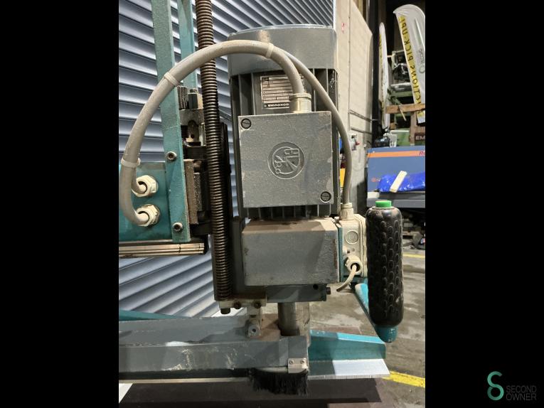 Select HOU8.997 49 16258