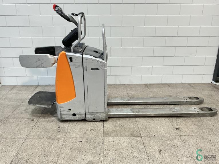 Still EXH-SF20 WKH9.985 31 17426