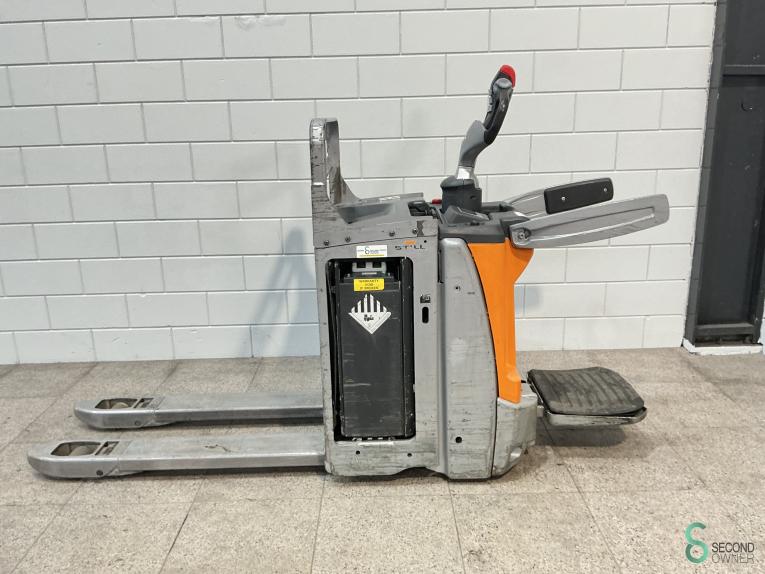 Still EXH-SF20 WKH9.985 27 17426