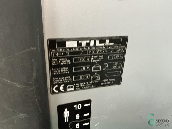 Still FM-X12 WKH9.281 9 16580