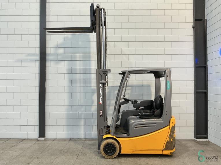 Jungheinrich EFG 218 WKH10.088 45 17543