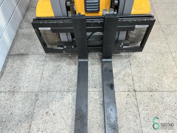 Jungheinrich EFG 218 WKH10.088 5 17543