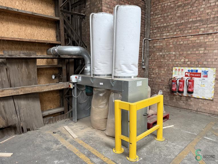 the woodwork dust control company HOU10.511 29 18066