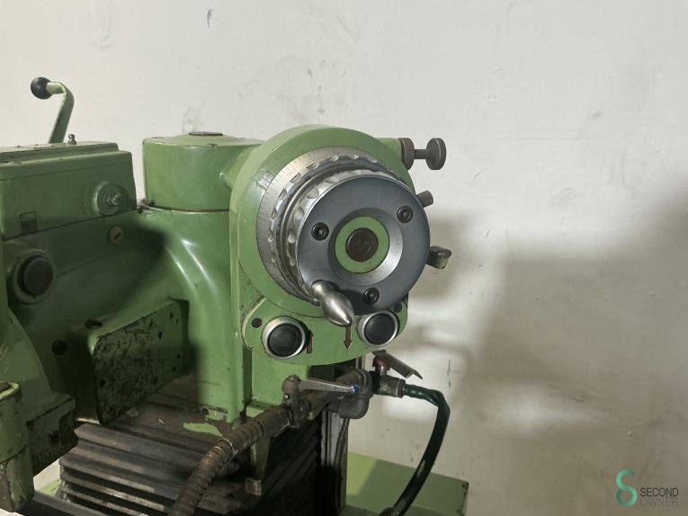 Jung HF-50-RD MET9.783 33 17204