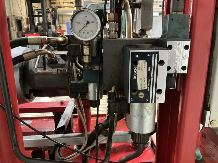 Bosch Hydroaggregat 30kW BOU9.533 42 16865