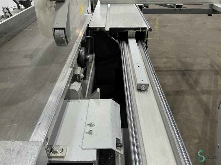 Altendorf F45 HOU11.621 121 19558
