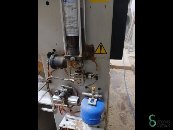 SCM HOU9.615 7 16977