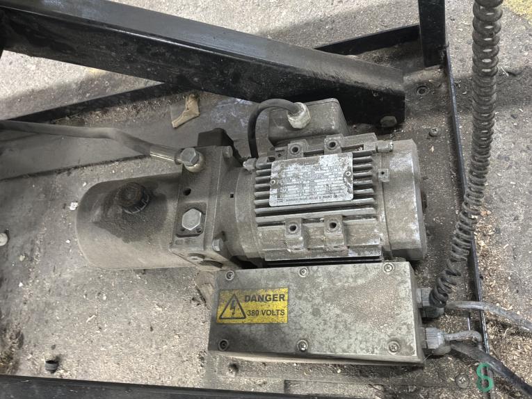Sax Lift HW 1000kg MAG10.490 17 18191