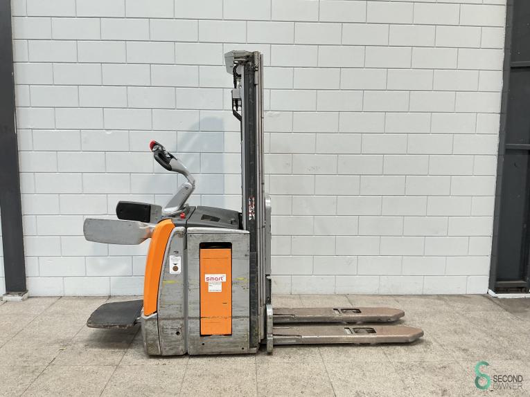 Still EXV-SF16 WKH10.632 32 18215