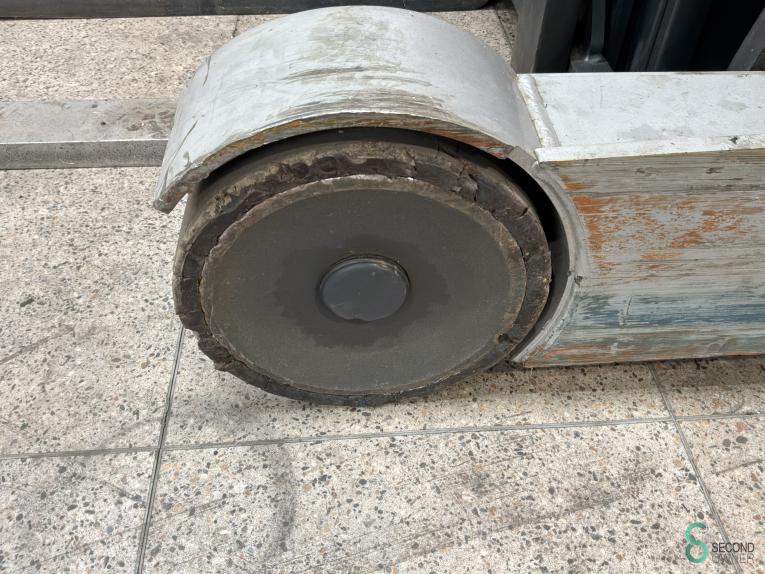 Still FM-X14 WKH9.899 48 17323