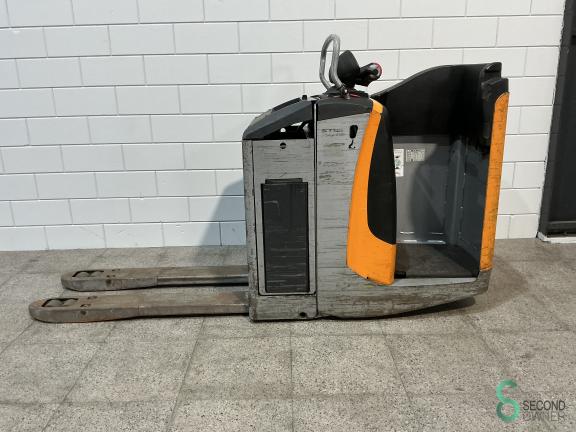 Still EXU-S22 WKH9.509 1  16841