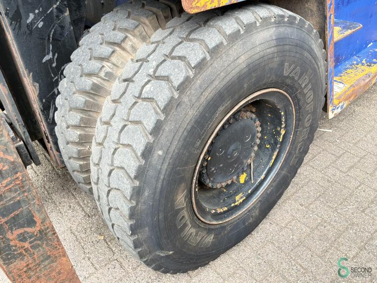 Caterpillar V 330 C WKH10.866 42 18517