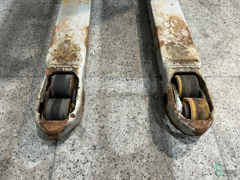 Still EXV-SF14 WKH9.511 48 16840