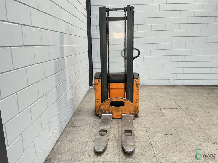 Still EXU14 WKH10.785 31 18671