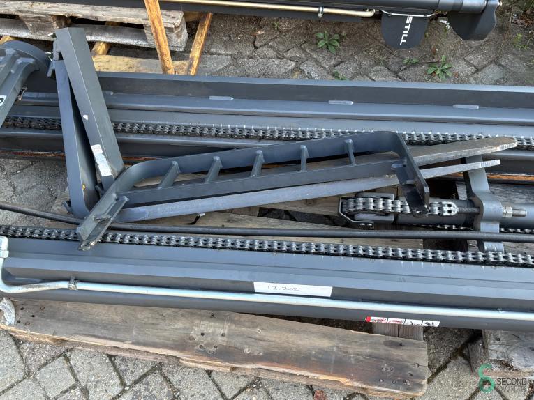 Still FM-X14 WKH12.202 41 20326