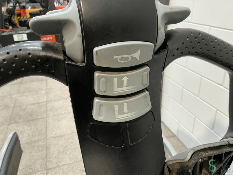 Still EXH-SF20 WKH9.986 40 17427