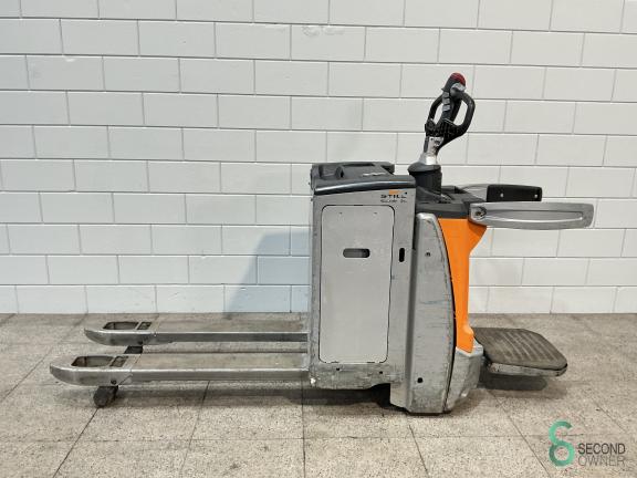 Still EXH-SF20 WKH9.986 7 17427