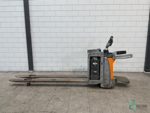 Still EXH-SF25 WKH9.858 6 17279