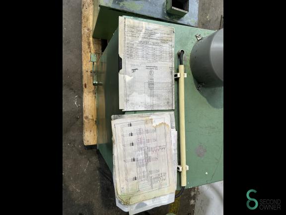 Jung HF-50-RD MET9.770 11 17189