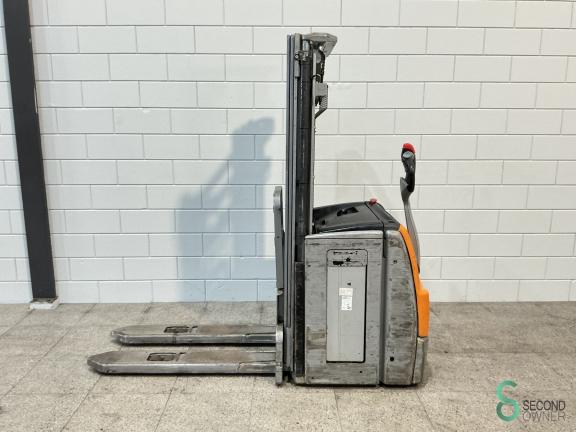 Still EXV14 WKH7.615 1  14276