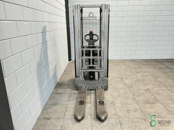 Still EXV14 WKH7.615 3 14276