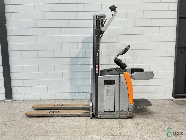 Still EXV-SF14 WKH10.631 39 18216