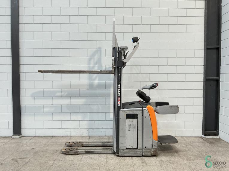 Still EXV-SF14 WKH10.631 45 18216