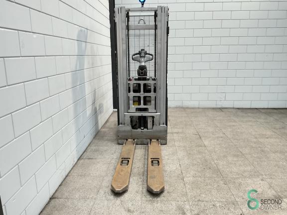 Still EXV-SF14 WKH10.631 3 18216